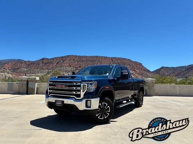2020 GMC Sierra 2500HD SLE in Pacific Blue Metallic — front three-quarter view