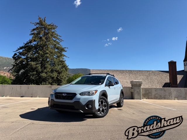 2021 Subaru Crosstrek Sport in Cool Gray Khaki — front three-quarter view
